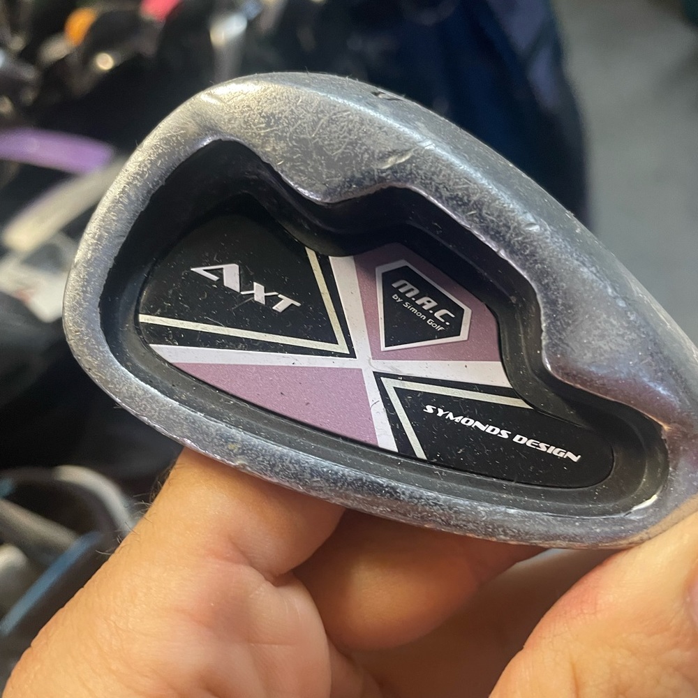 Mac AXT ladies pitching wedge  in right handed